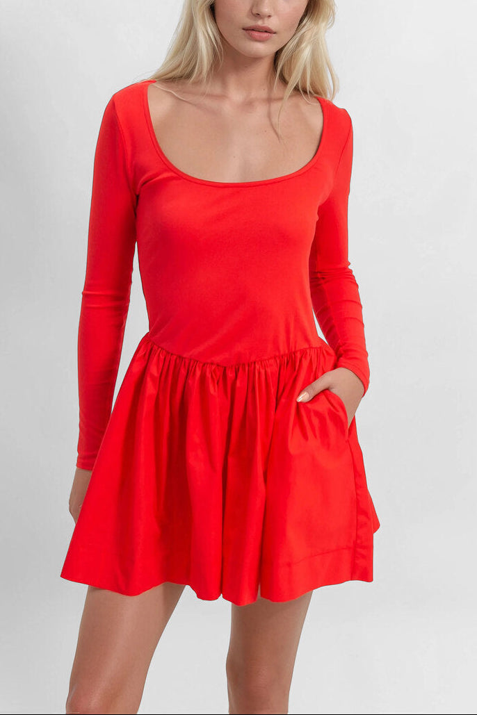 Scoop-Neck Mini Skater Dress - Black / S Scoop-Neck Mini Skater Dress - Black / S