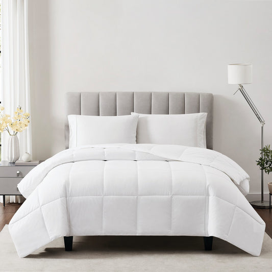 Oversized 400 Thread Count Down Alterative Comforter White