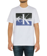 Short Sleeves Torn Logo Crew Tee