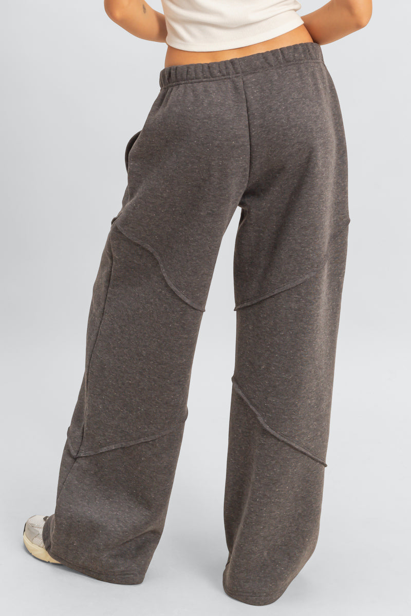  Forever 21 Exposed-Seam Wide-Leg Joggers - charcoal - Bonton