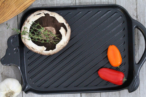 French Cow Shaped Cast Iron Griddle, 15-Inch, Black