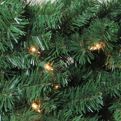 Pre-Lit Deluxe Windsor Pine Artificial Christmas Wreath - 72" - Clear Lights