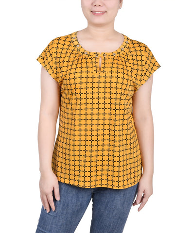 Extended Sleeve Top With Grommets