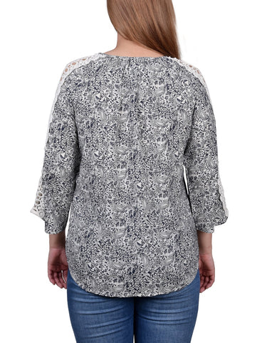 3/4 Sleeve Crochet Detail Blouse