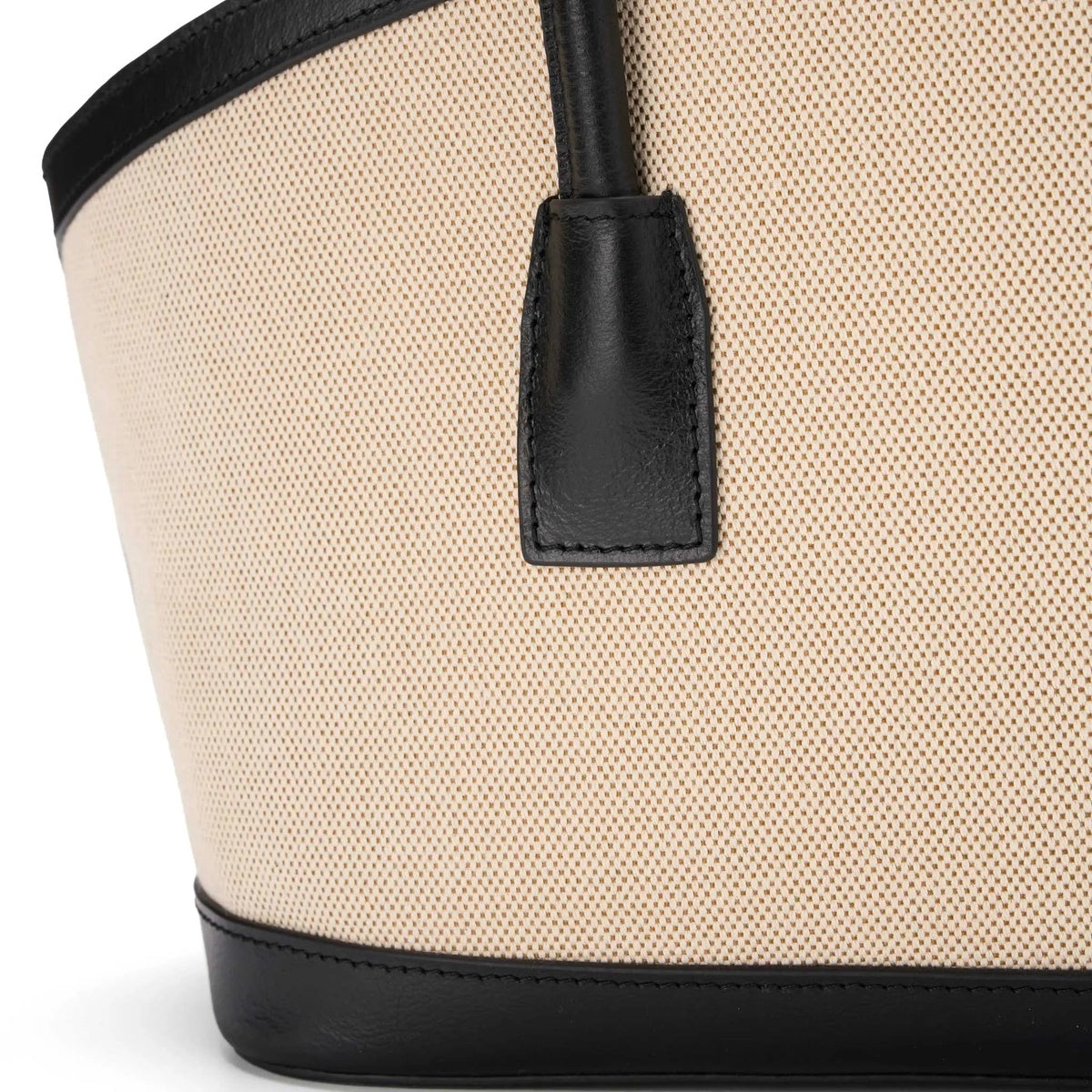  Jurgi Tavo Tote - Canvas & Leather - Default Title - Bonton
