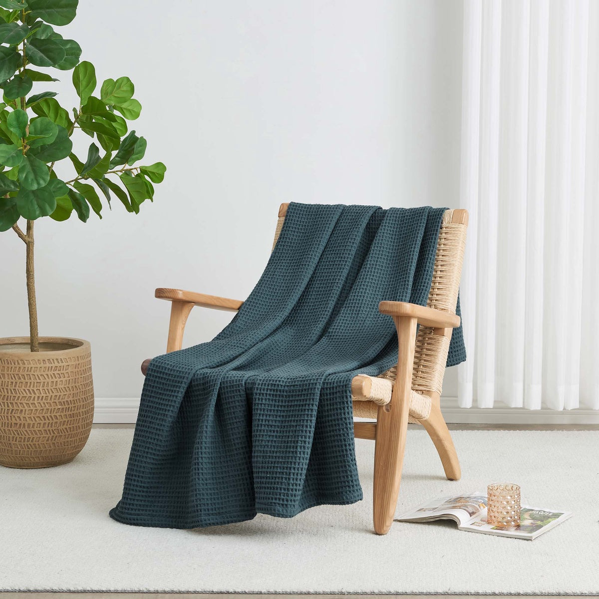  Patina Vie Maison Patina Vie Maison 100% Cotton All-Season Waffle Weave Knit Throw Blanket - Full / Queen - Bonton
