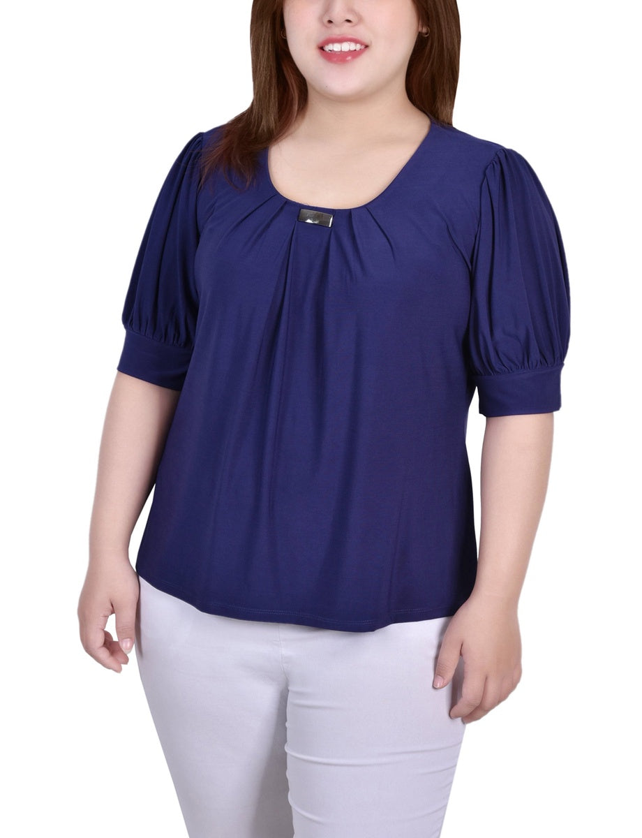  NY Collection Plus Size Short Sleeve Balloon Sleeve Top With Hardware - Bittersweet - Bonton