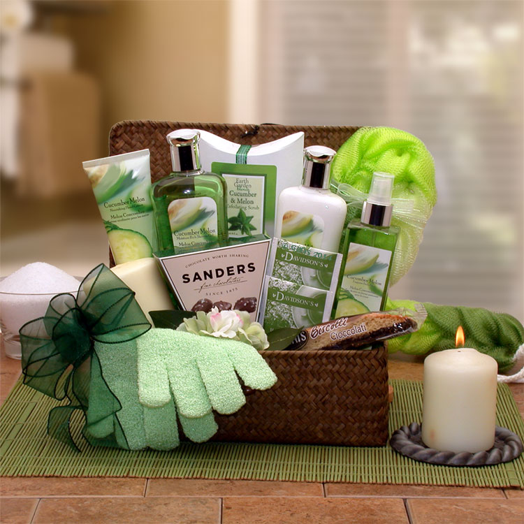  GBDS Serenity Spa Cucumber & Melon Gift Chest - spa baskets for women gift - Multi - Bonton