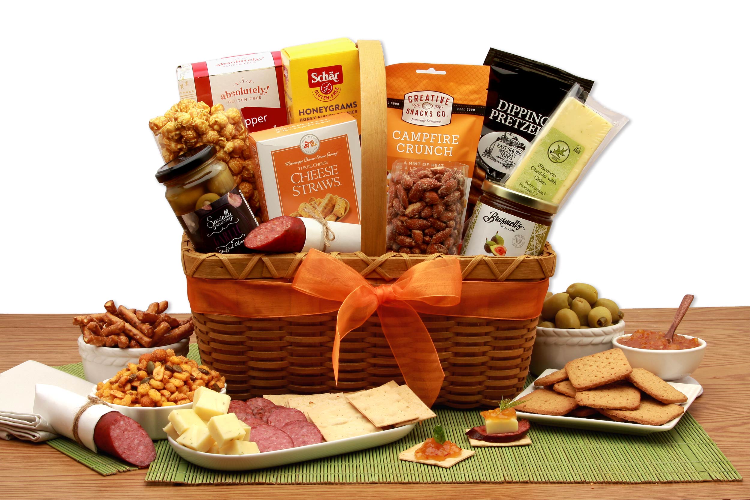  GBDS Gourmet Picnic Basket Gift Basket - gourmet gift basket - Multi - Bonton