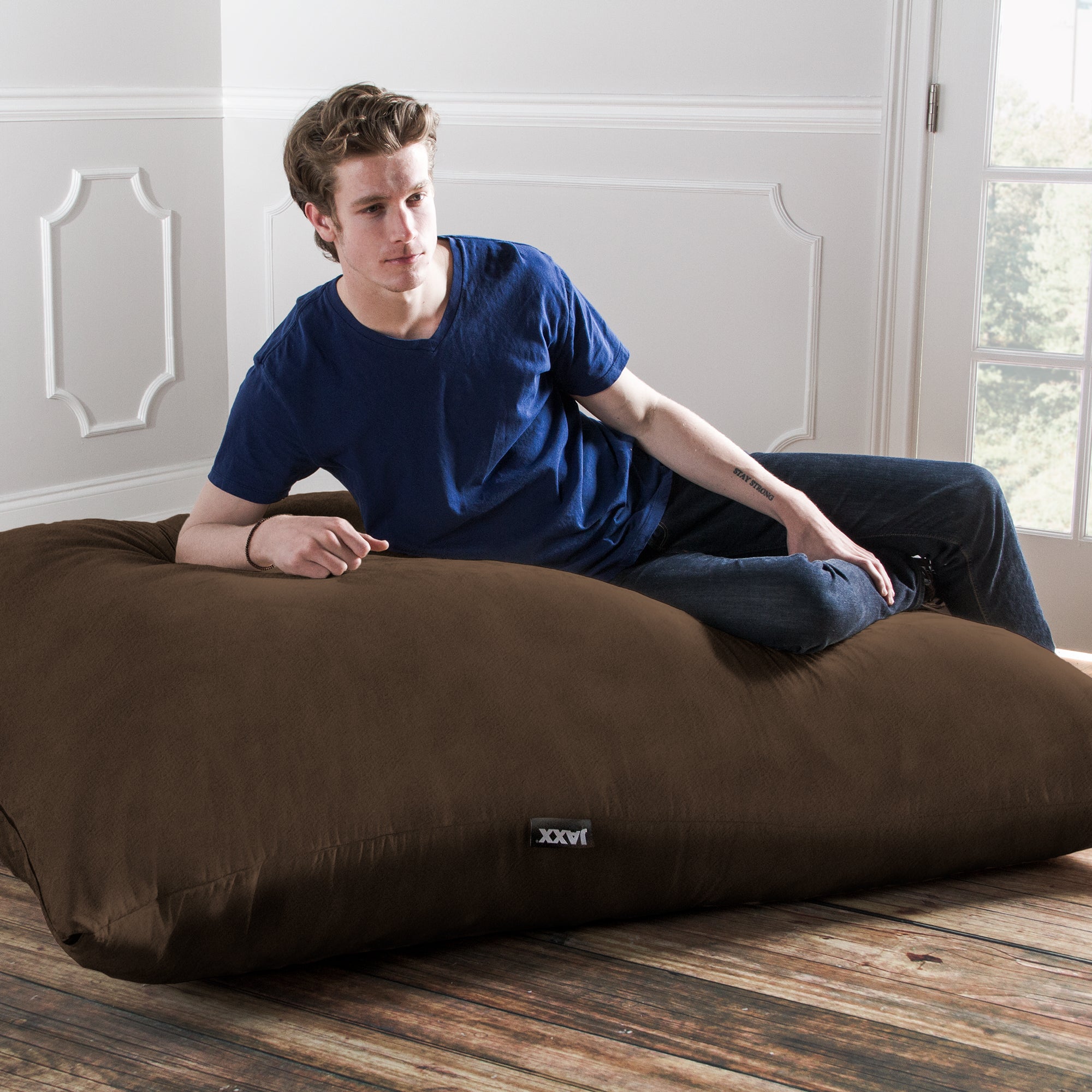  Jaxx Saxx Pillow Bean Bag 5.5' - Chocolate - Bonton