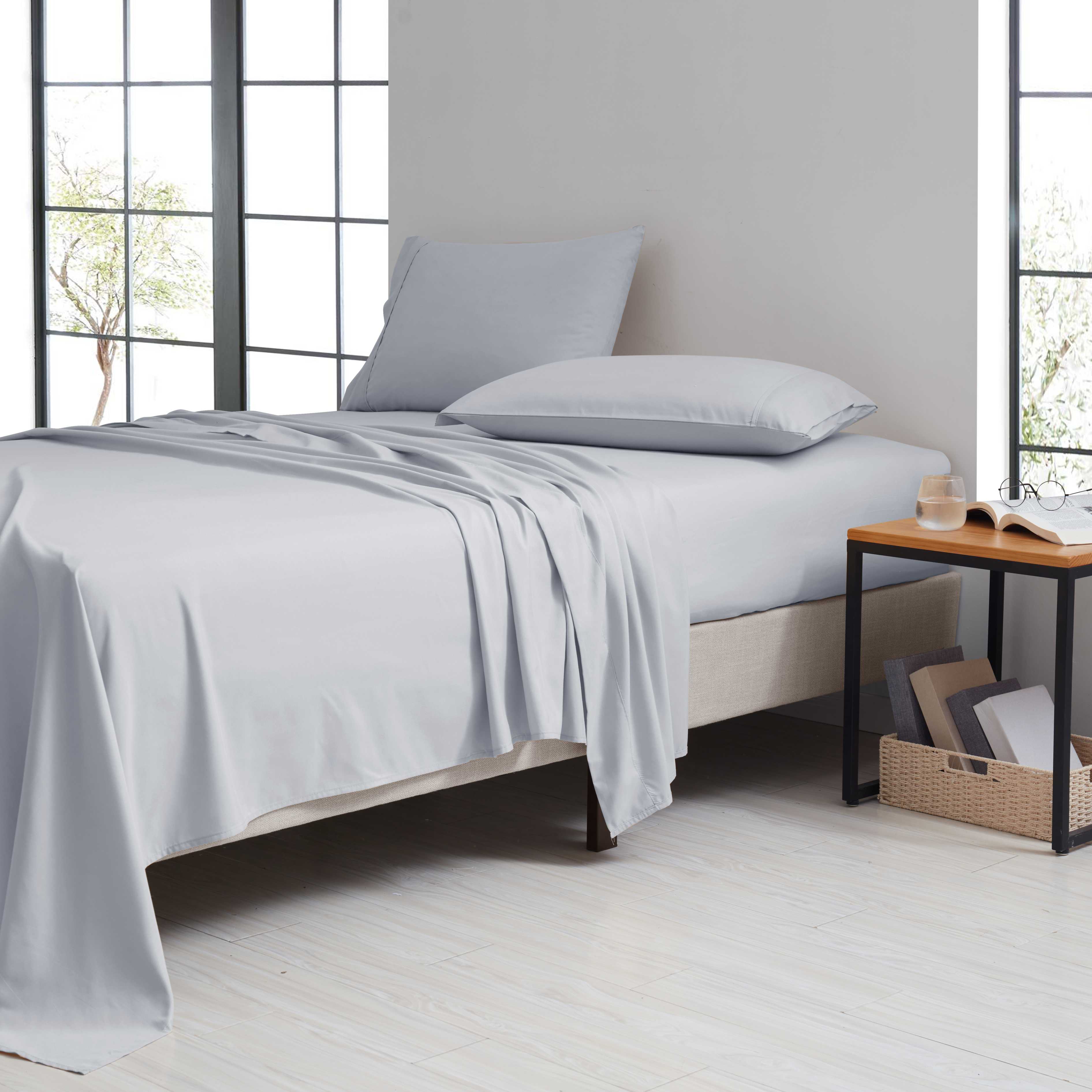  Bed Bath Fashions Bamboo 1800 Thread Count 4 Piece Luxury Solid Sheet Set. - Twin - Bonton