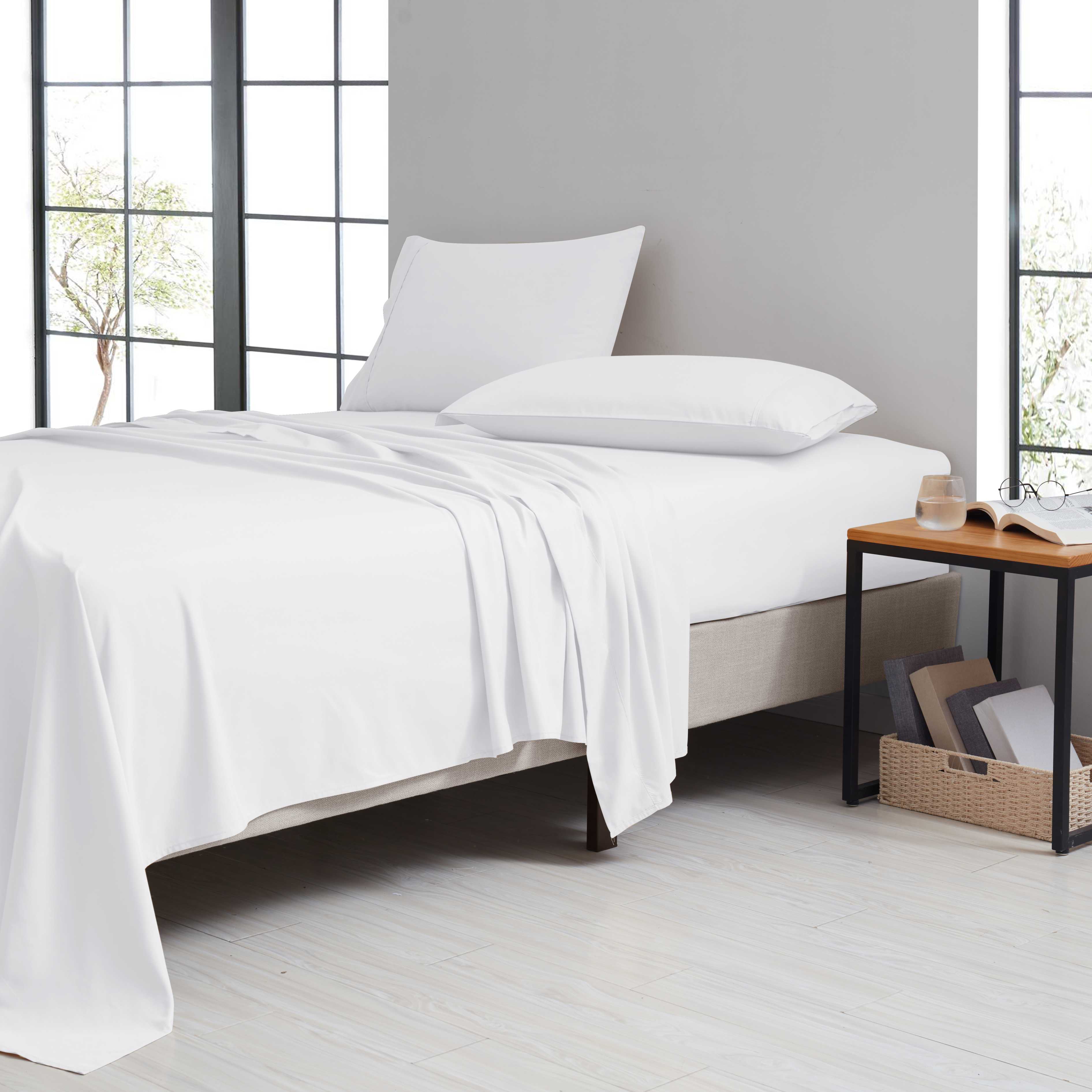  Bed Bath Fashions Bamboo 1800 Thread Count 4 Piece Luxury Solid Sheet Set. - Twin - Bonton