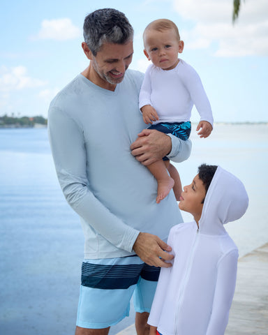 MEN'S PERFORMANCE V-NECK (12003)