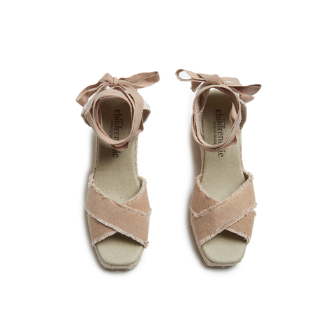 Gabi Tan by childrenchic