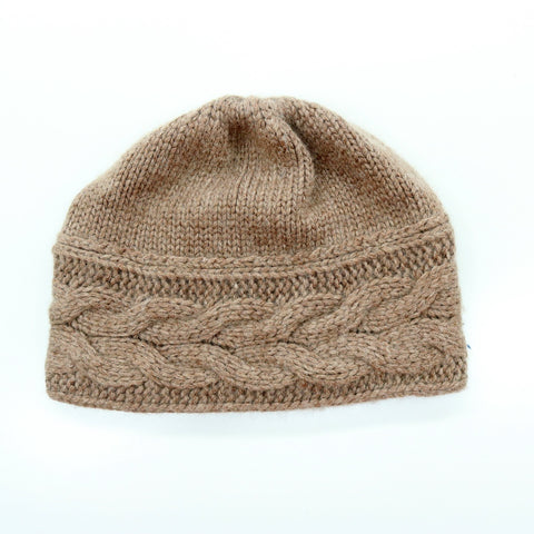 BEANIE in CABLES DESIGN