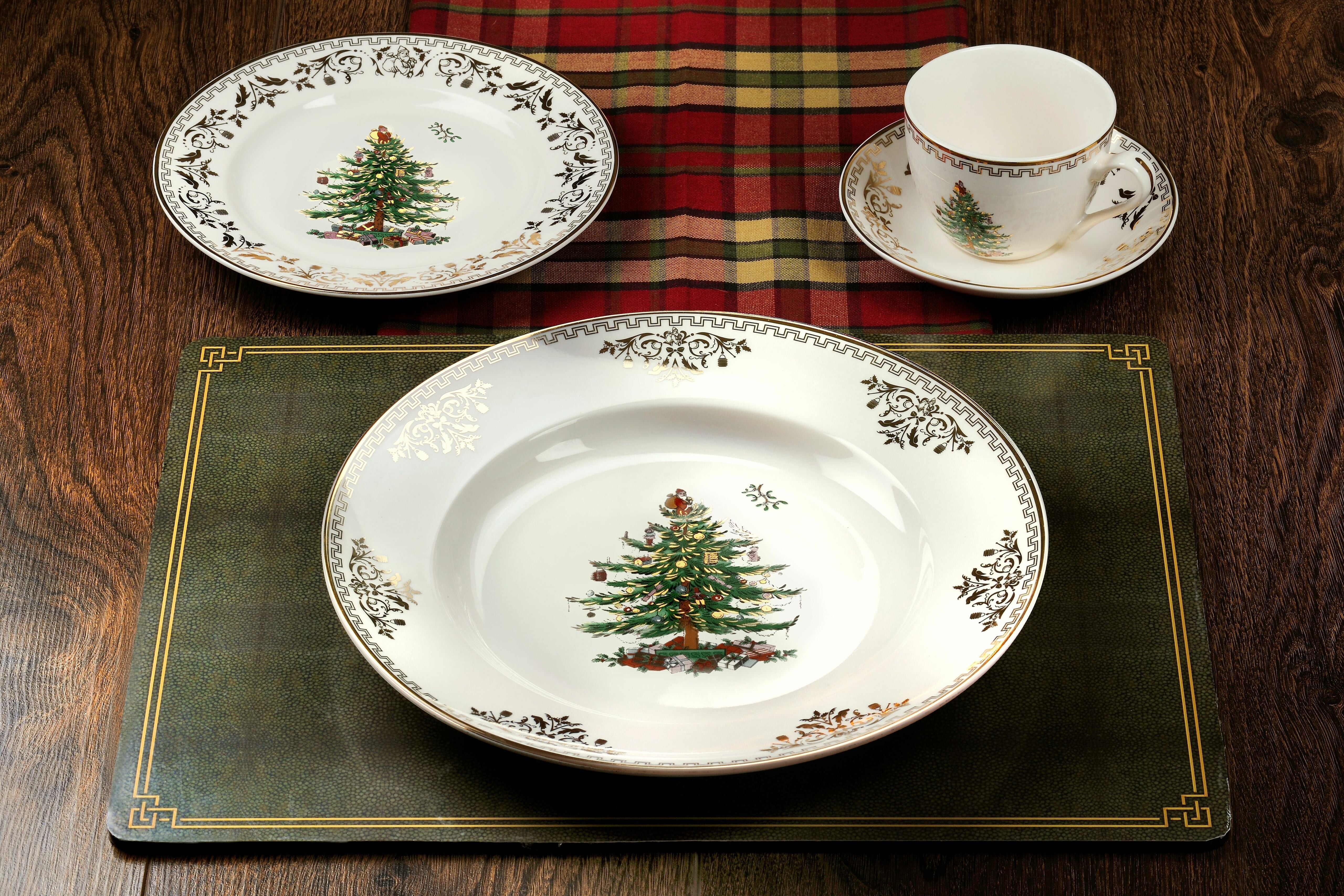  Spode Christmas Tree Gold 4 Piece Dinner Set - White - Bonton