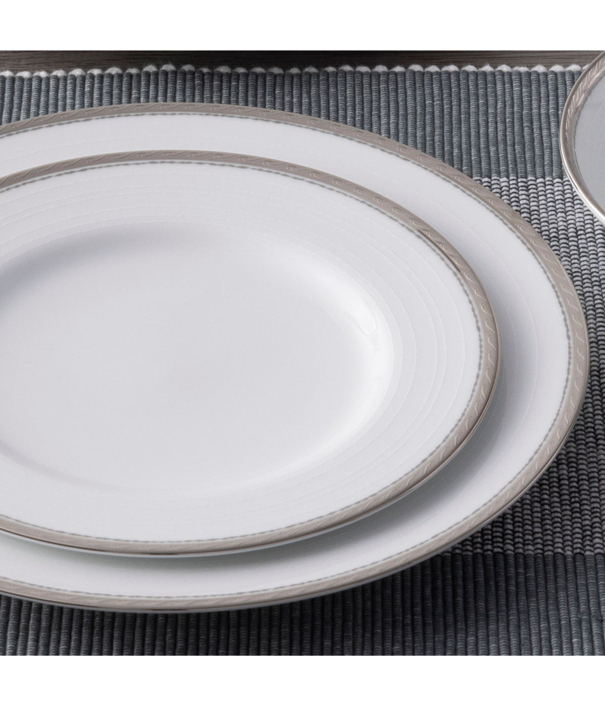  Noritake Whiteridge Platinum 5 Piece Place Setting - White - Bonton