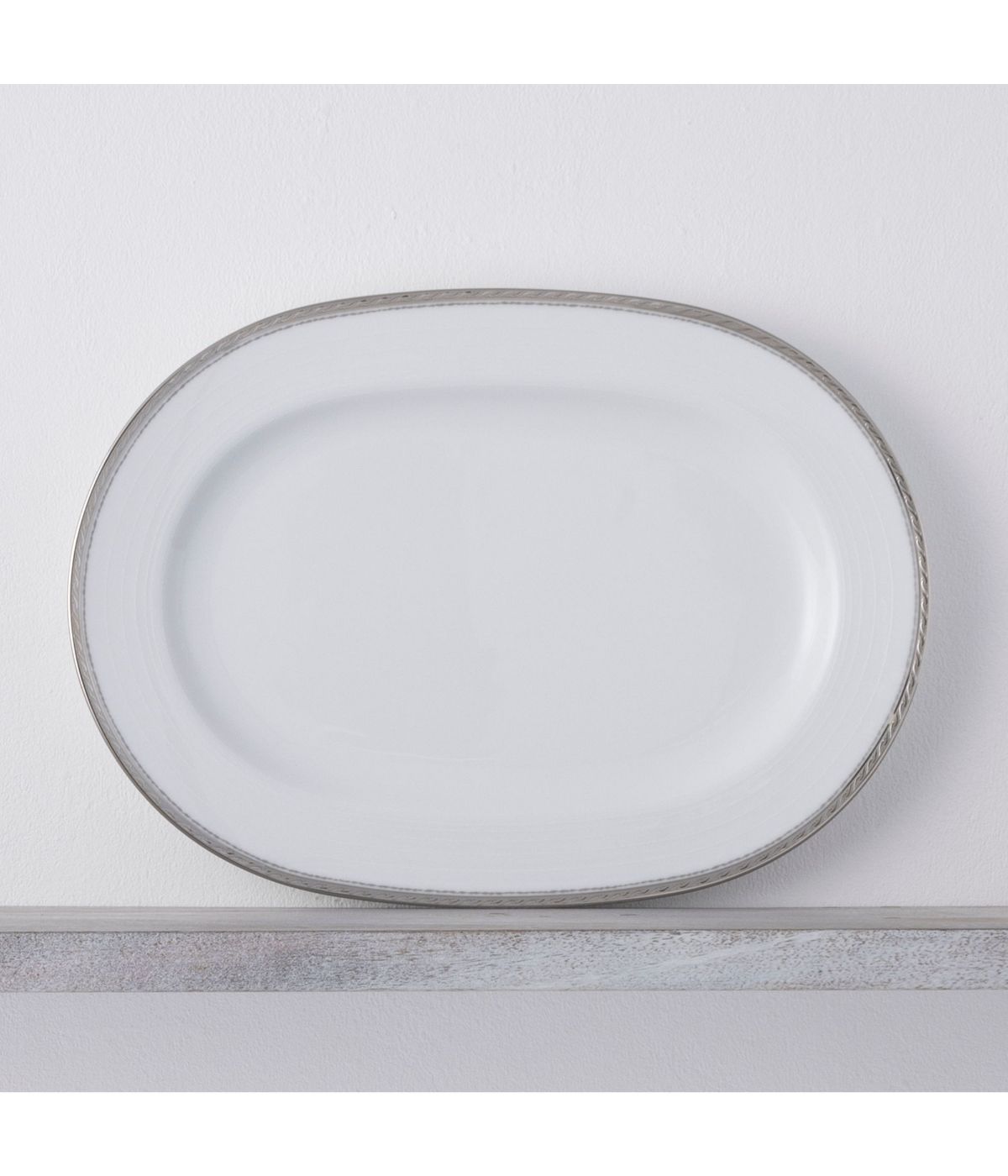  Noritake Whiteridge Platinum Oval Platter - White - Bonton