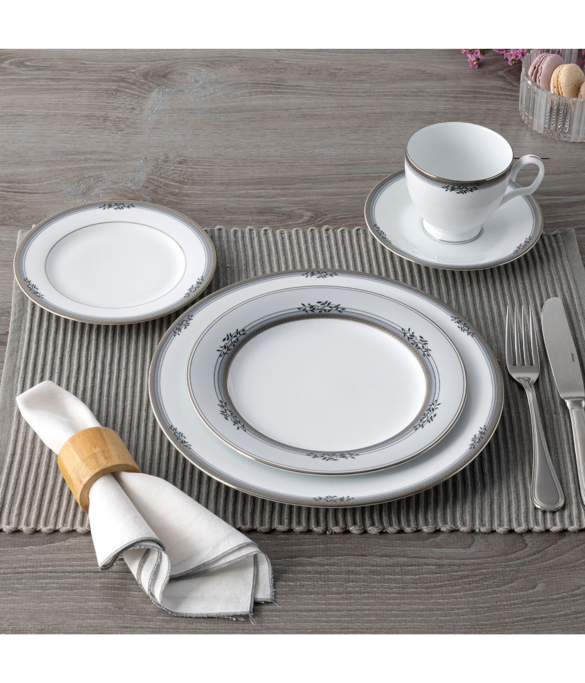  Noritake Laurelvale 5 Piece Place Setting - White - Bonton