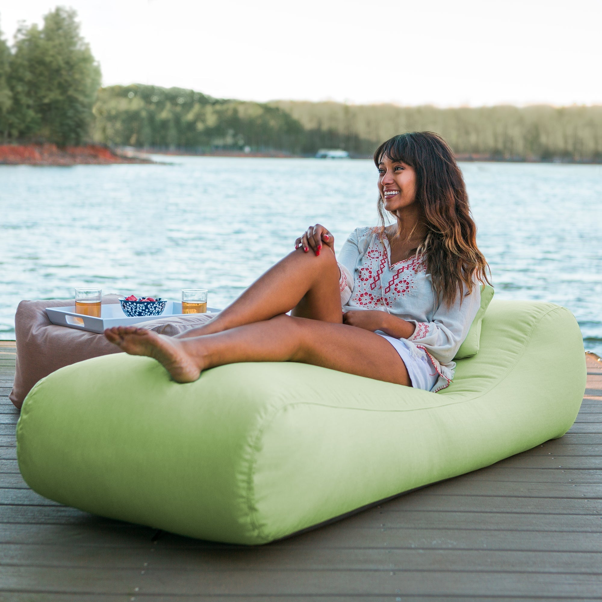  Jaxx Outdoor Bean Bag Sun Lounger with Sunbrella Cover - Parrot - Bonton