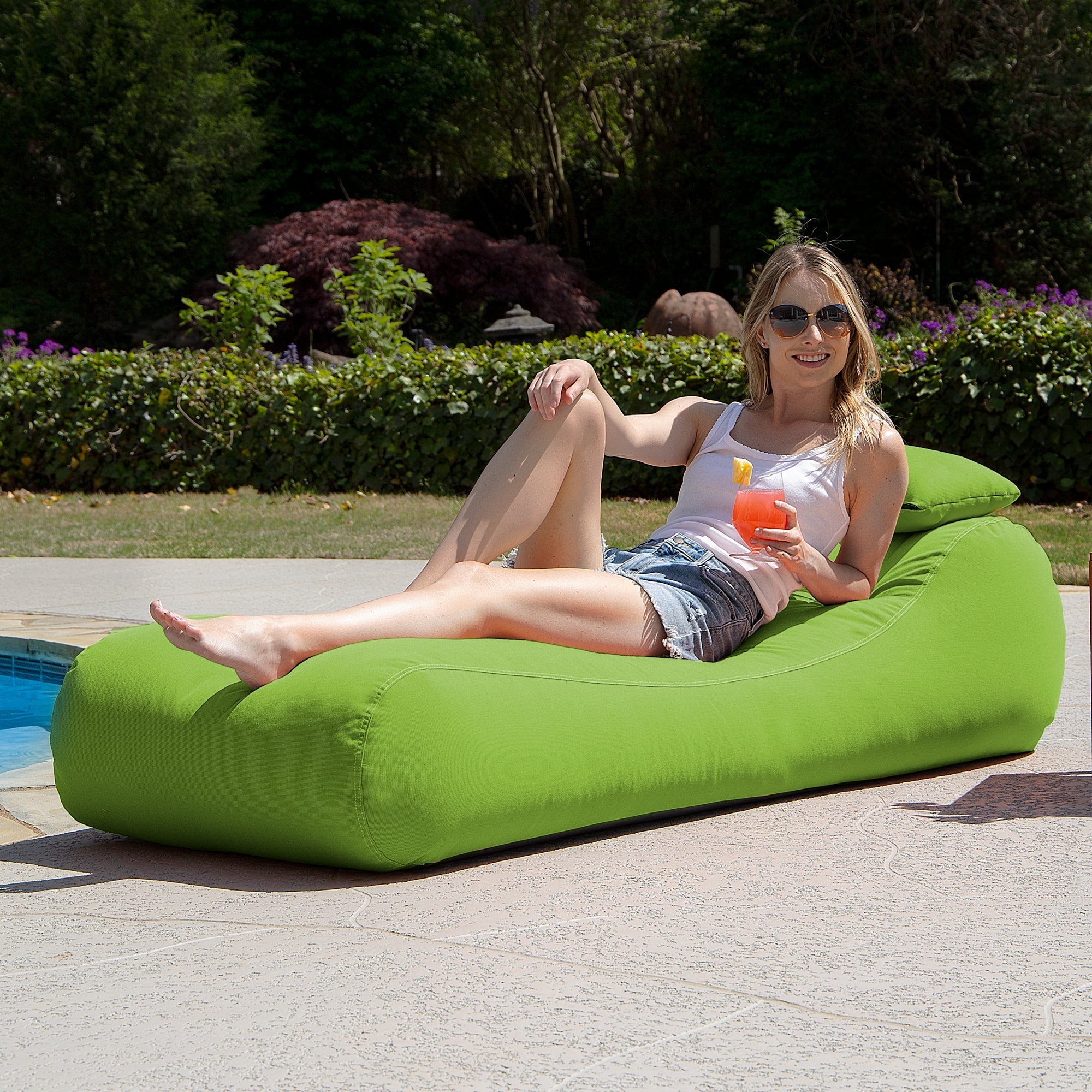  Jaxx Outdoor Bean Bag Sun Lounger with Sunbrella Cover - Parrot - Bonton