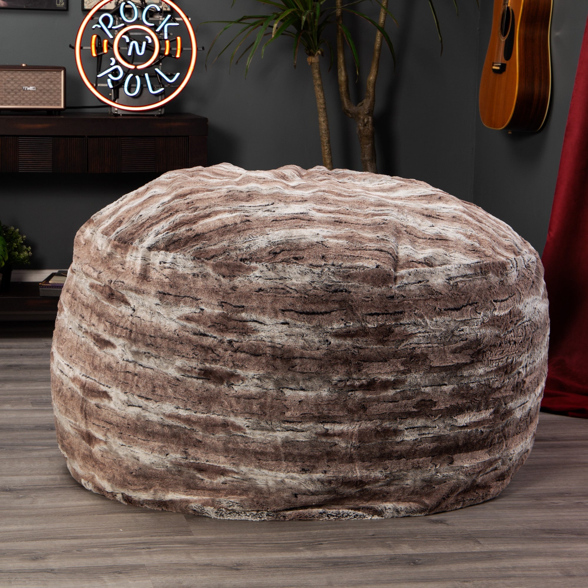  Jaxx Saxx Plush Round Bean Bag 4' - Mountain Fox - Bonton