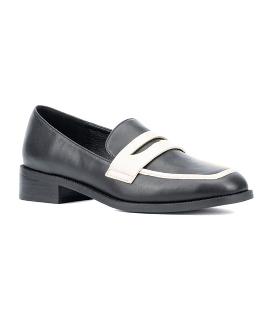 Torgeis Women's Teagan Loafers Black & White