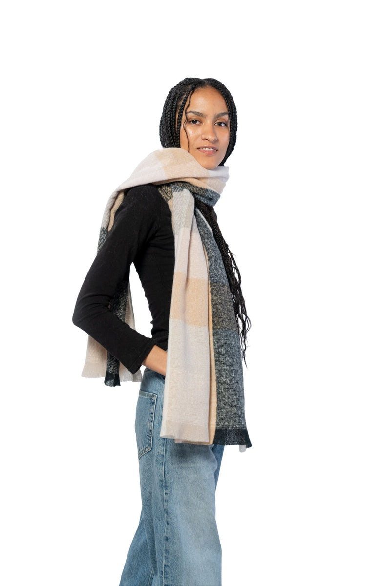  Marcus Adler The Kendall Scarf - Black - Bonton