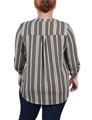 Plus Size 3/4 Sleeve Mandarin Collar Blouse With Front Pleats