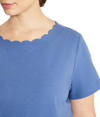 Plus Size Scallop Short Sleeve T-Shirt