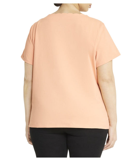 Plus Size Scallop Short Sleeve T-Shirt