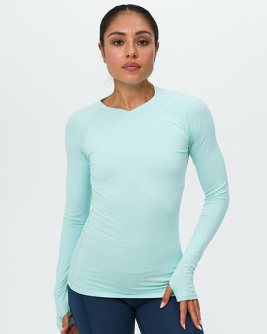 WOMEN'S ACTIVE V-NECK (2002)