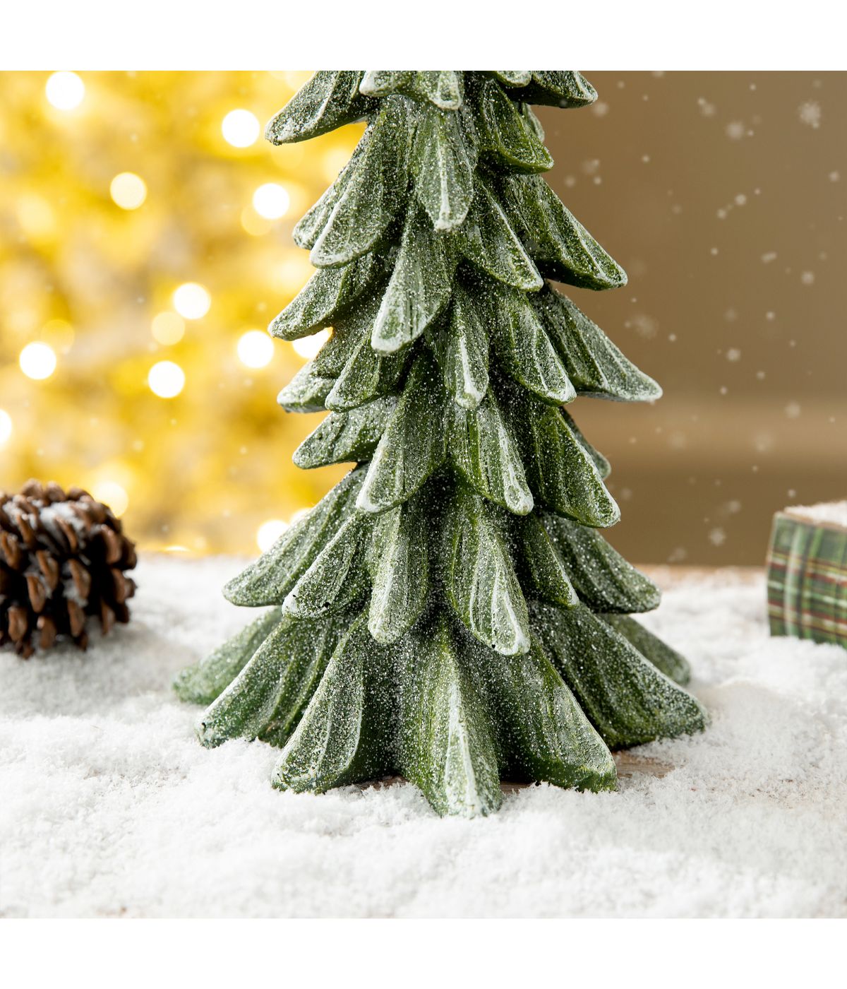  Glitzhome Resin Christmas Table Tree Decor Green - Green - Bonton