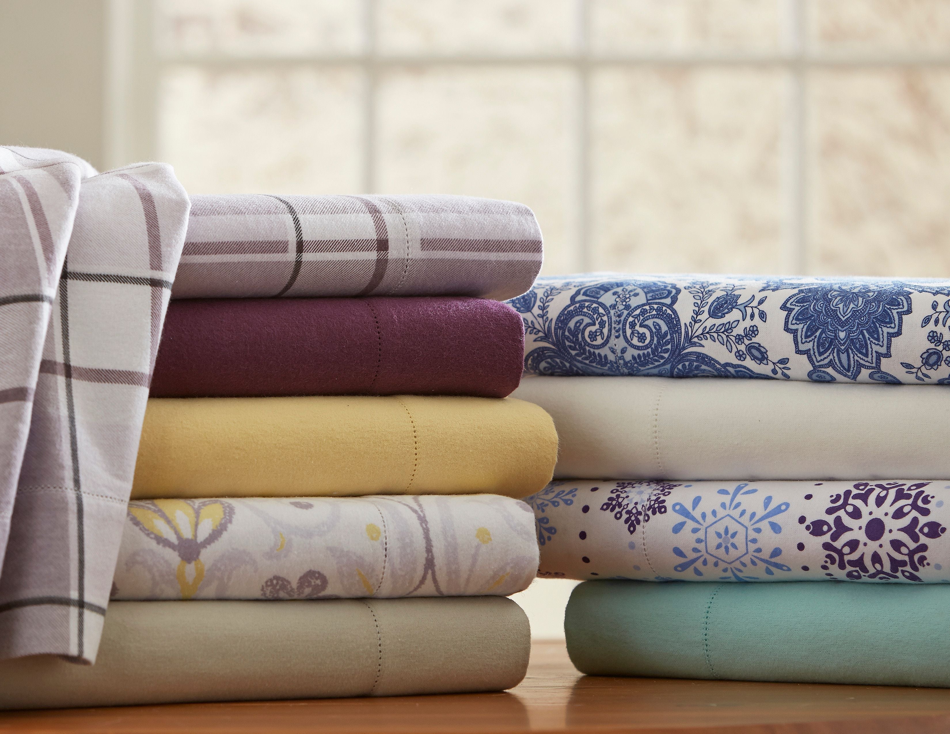  Pointehaven Cotton Luxury Flannel Solid & Print Sheet Sets - Jensen - Bonton