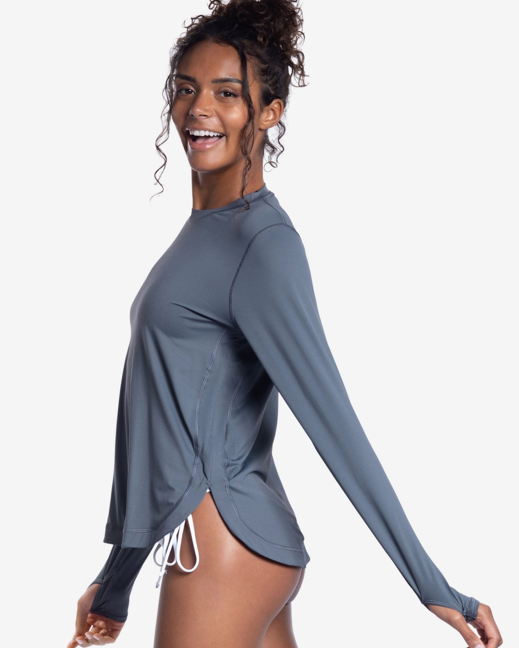  BloqUV WOMEN'S RELAXED SCALLOP TOP (2015) - Black - Bonton