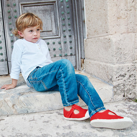 Charlie Red by childrenchic