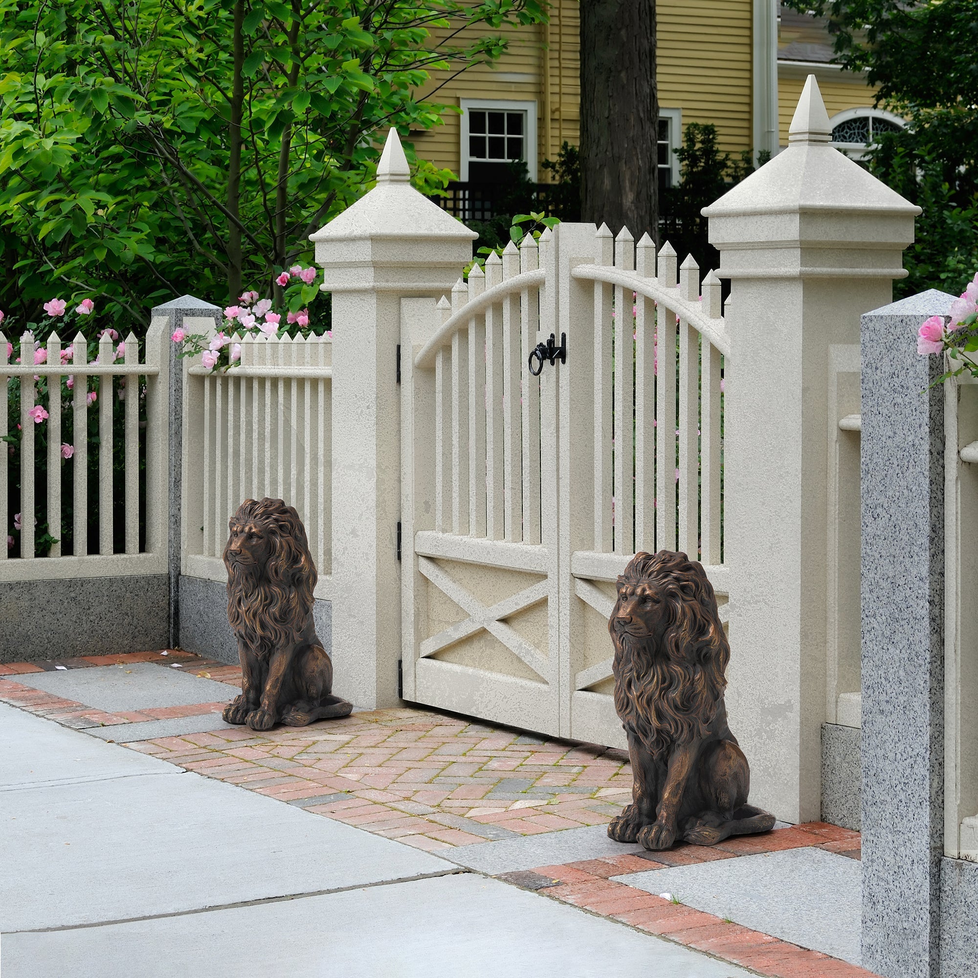  Glitzhome Guardian Standing Lion Statue Set of 2 - Brown - Bonton