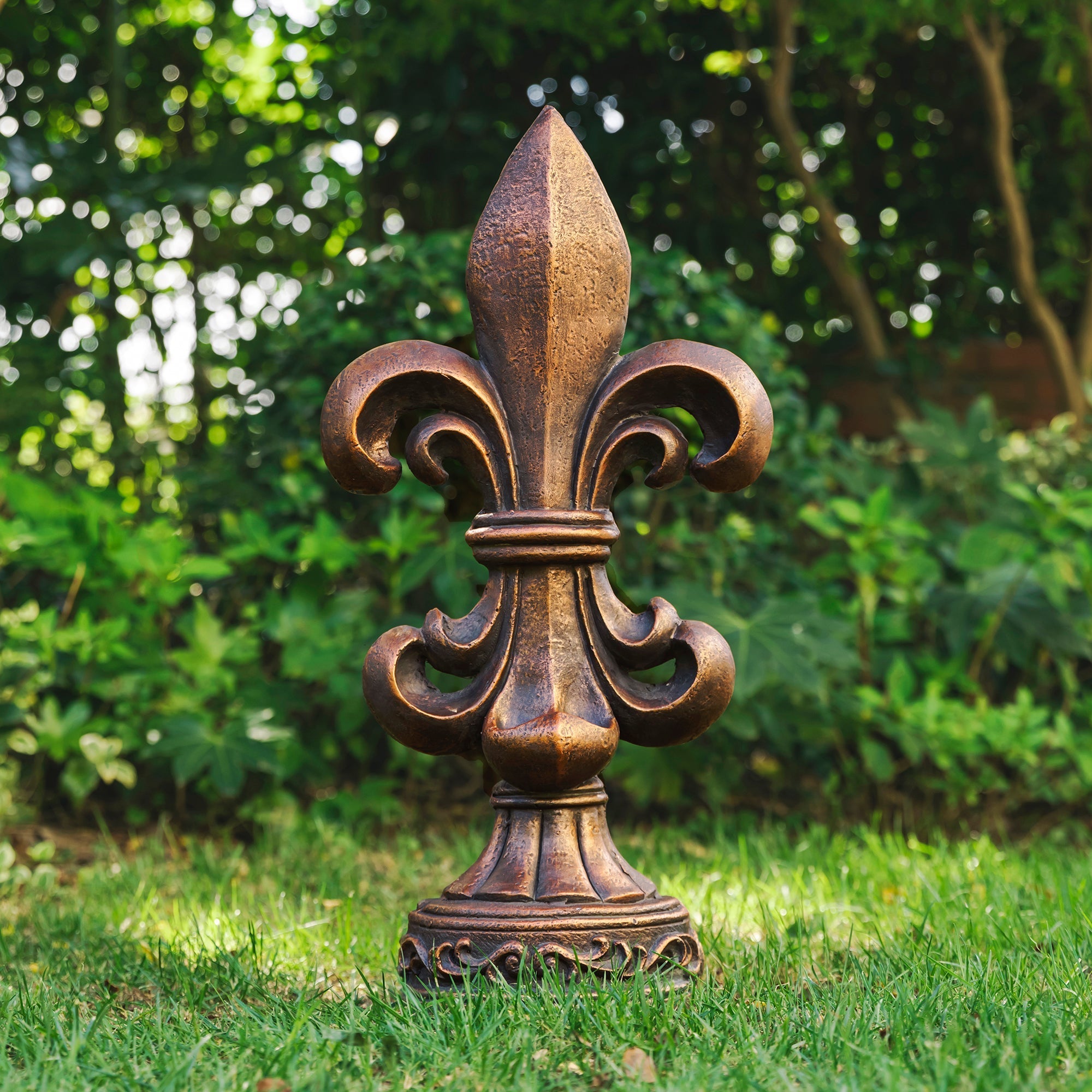  Glitzhome Bronze Standing Fleur De Lis Garden Statue - Bronze - Bonton