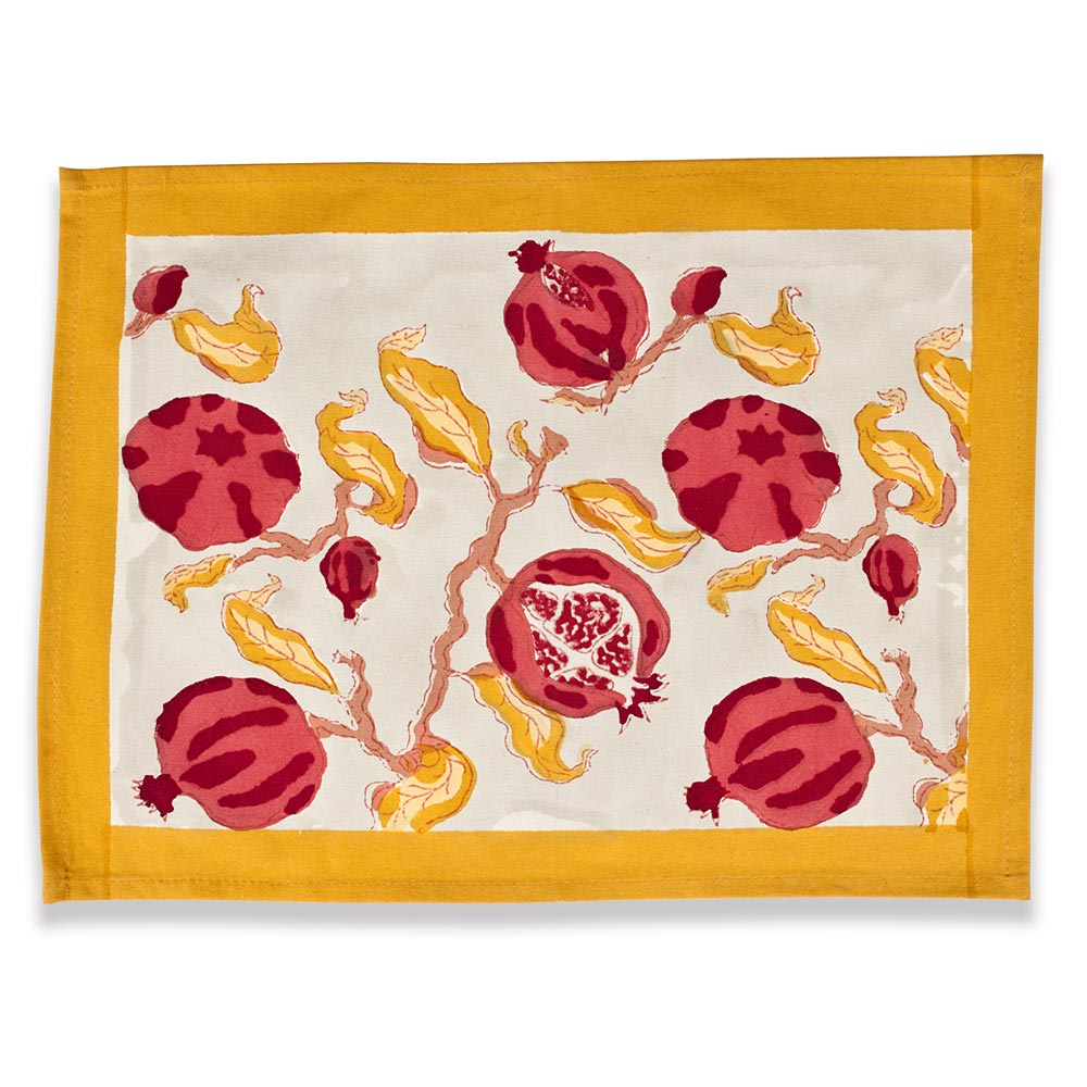  Couleur Nature Pomegranate Yellow/Red Placemats Set of 6 - Yellow/Red - Bonton