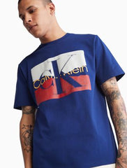 Short Sleeves Torn Logo Crew Tee