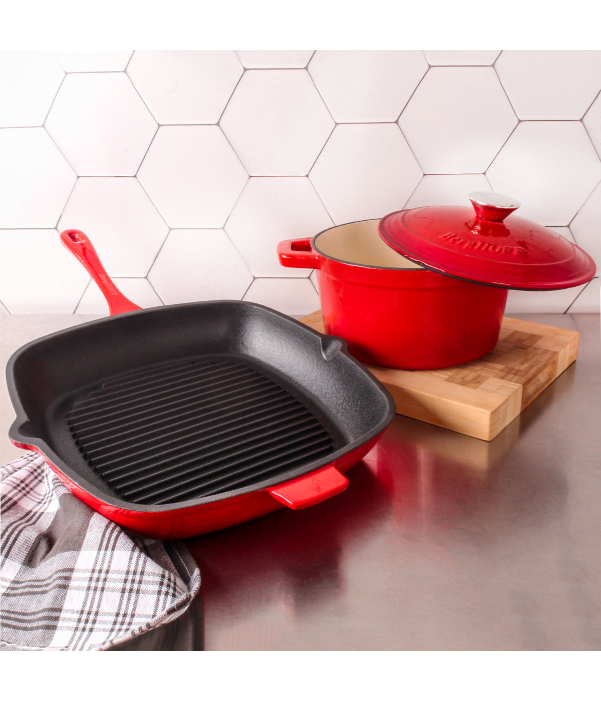  BergHOFF Neo Cast Iron Covered Dutch Oven & Grill Pan Set - Red - Bonton