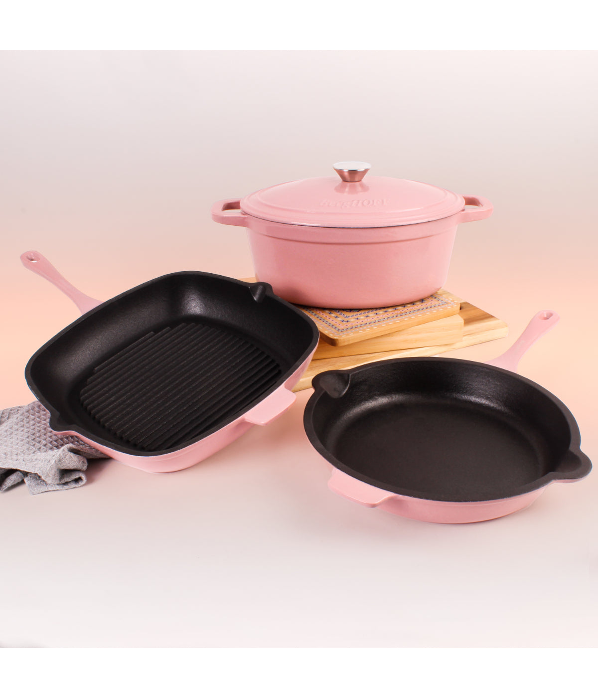  BergHOFF Neo Cast Iron 4 Piece Set with Fry Pan, Grill Pan & Covered Dutch Oven - Pink - Bonton