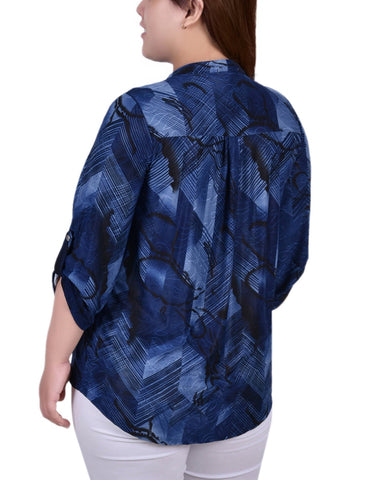Plus Size 3/4 Roll Tab Sleeve Y Neck Top