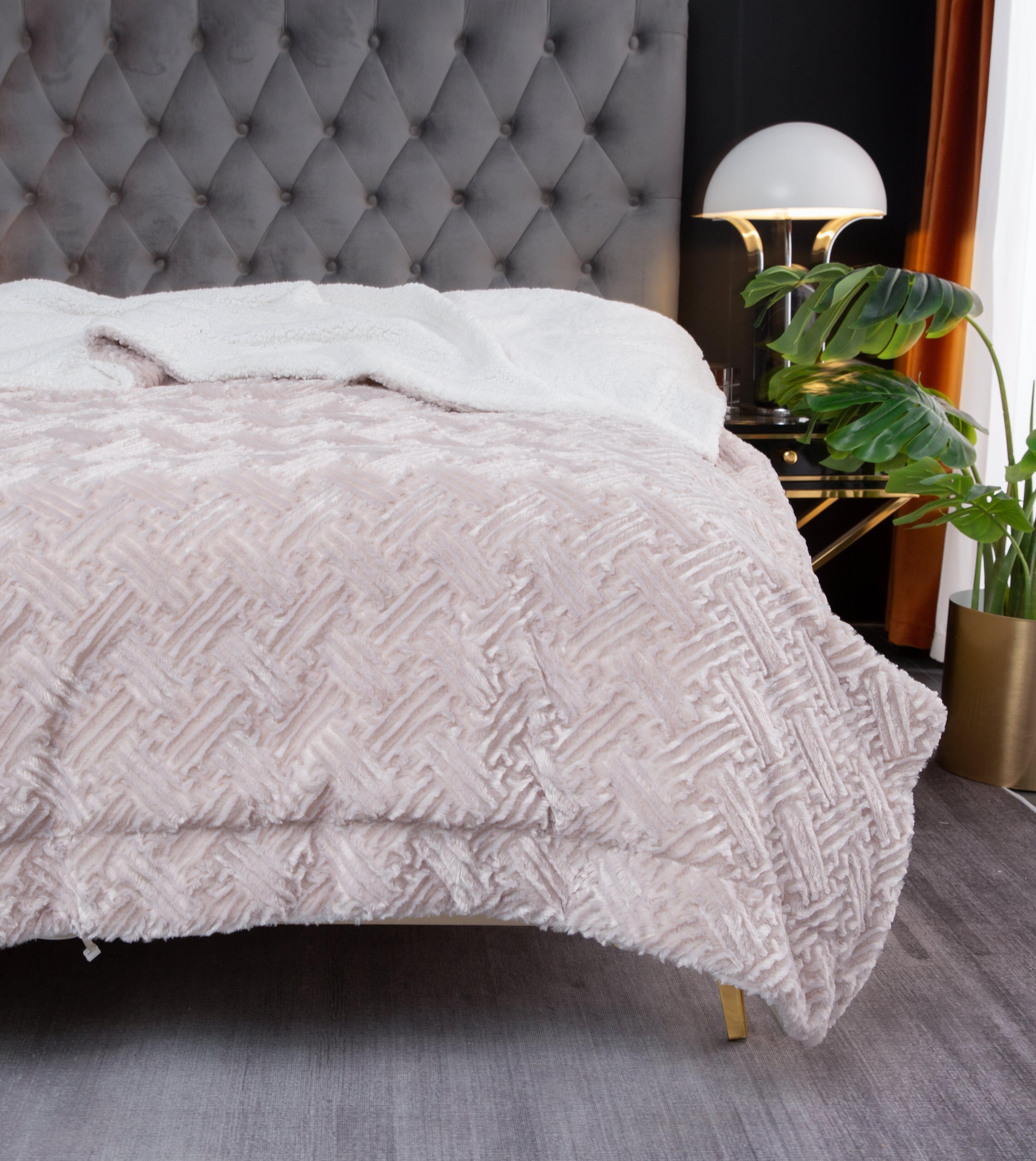  DaDa Bedding Collection DaDalogy Bedding Lavender Grey Faux Fur Throw Blanket - Dreamy Geometric Embossed Sherpa Backside - Super Soft Warm Cozy Plush Fluffy by DaDa Bedding Collection - 90
