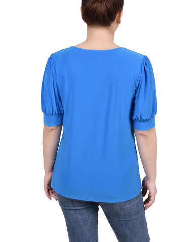 Short Sleeve Balloon Sleeve Top With Hardware
