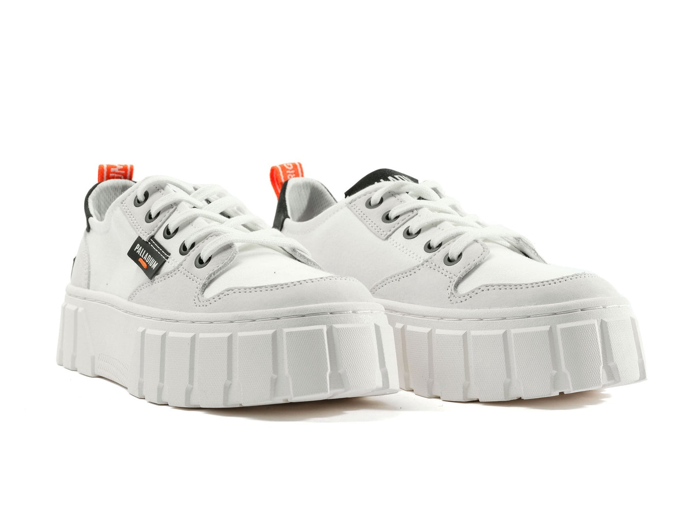  Palladium PALLATOWER LO - Womens 6 - Bonton