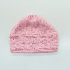 BEANIE in CABLES DESIGN