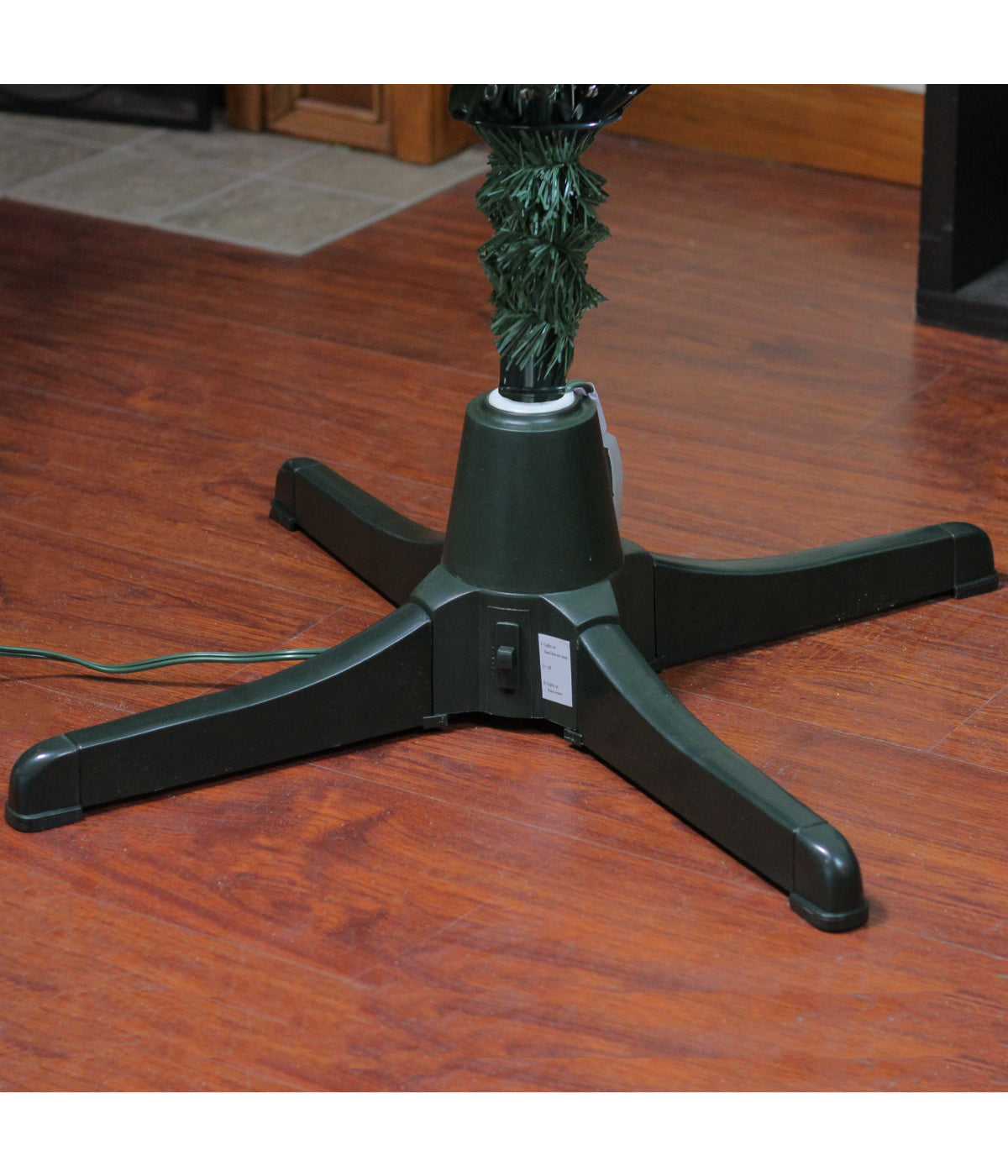  Green 360 Degree Rotating Christmas Tree Stand for 7.5' Artificial Trees, 24