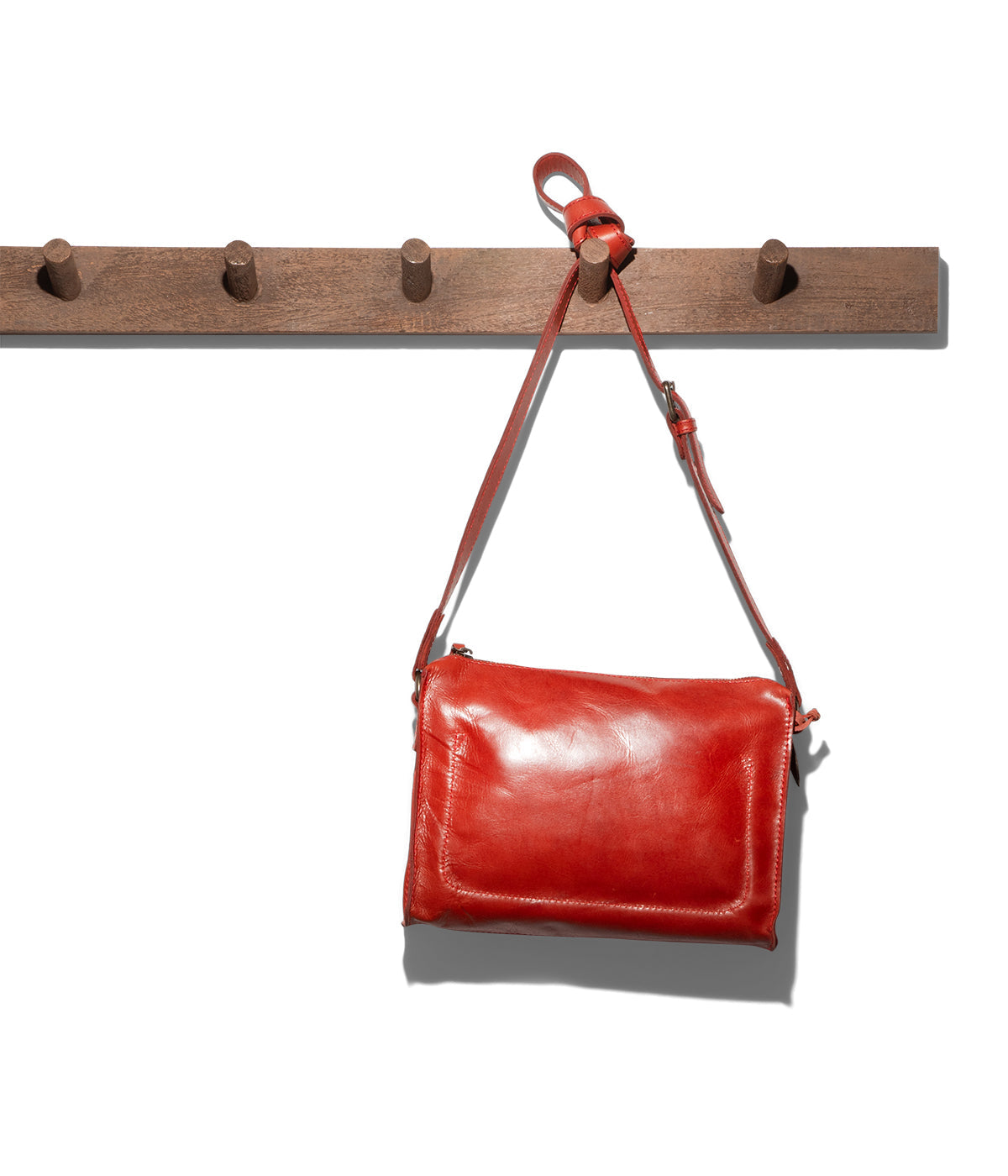  Will Leather Goods Simple Crossbody - Red - Bonton