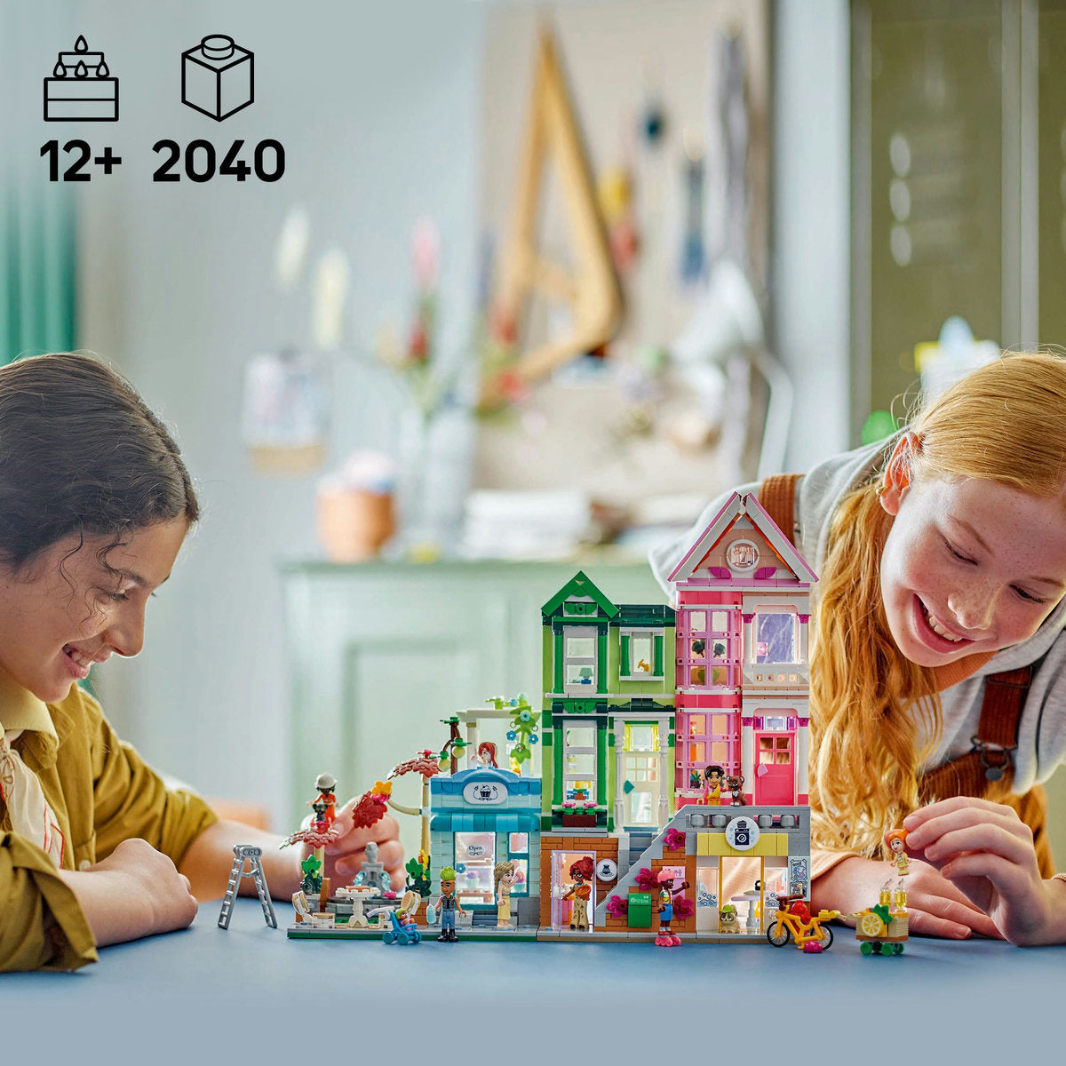  LEGO LEGO® Friends Heartlake City Apartments and Stores Model Kit 42670 - LEGO Friends - Bonton